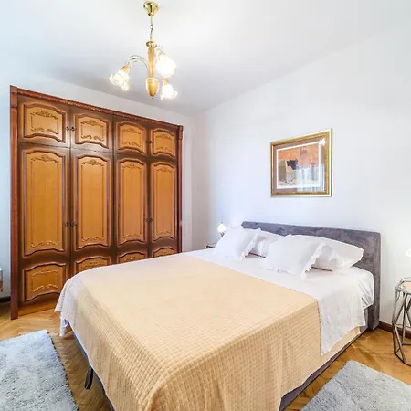 123 For Apartment *